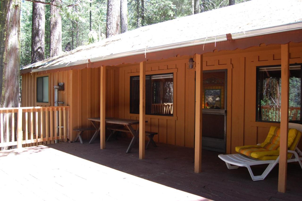 9S Pine Cabin South Wawona Екстериор снимка
